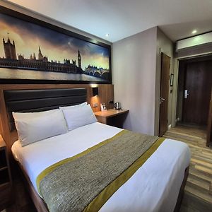 London Court Hotel